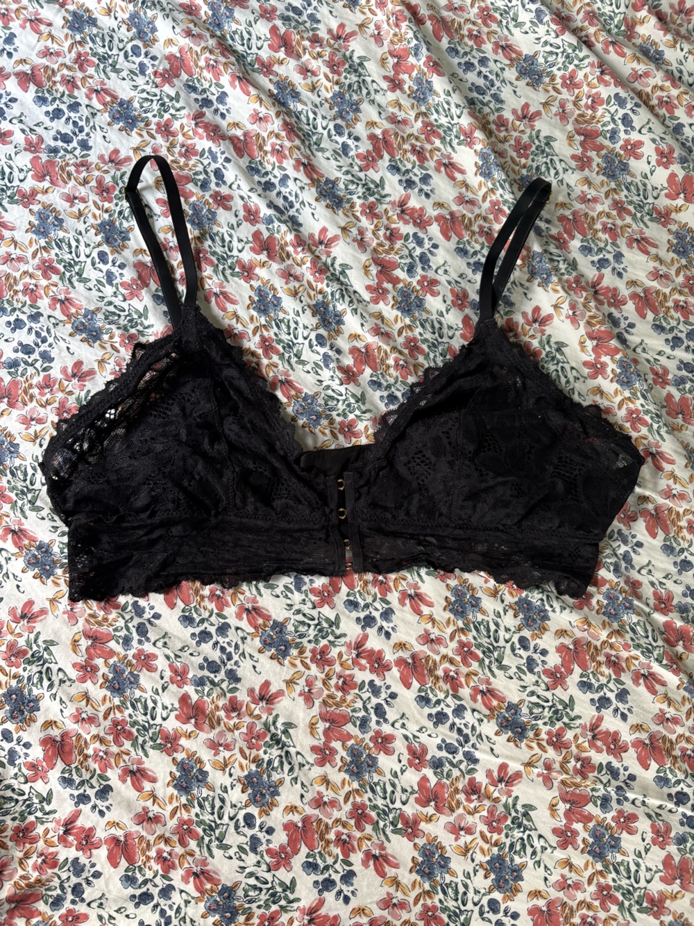 aerie Black Lace Front-Close Bralette with Thin Straps